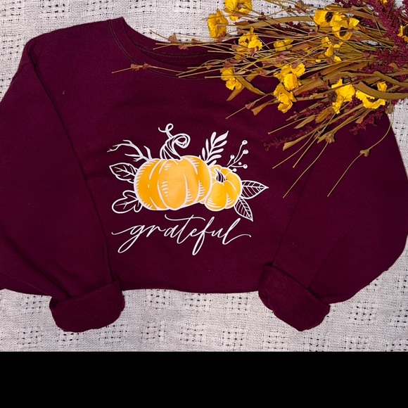 Thrifted Hanes sweatshirt with custom fall design! - Picture 1 of 1